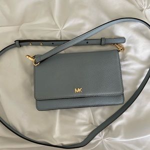 Michael kors blue crossbody wallet